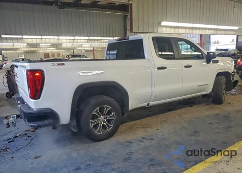 2019 GMC Sierra K1500 z USA, uszkodzony, nr VIN 1GTR9AEF2KZ190284